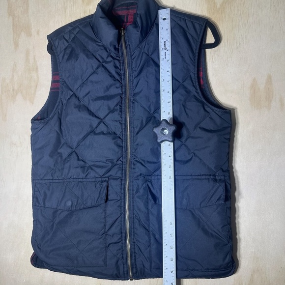 J.Crew Men’s Reversible Quilted Vest Navy & Red Plaid 3M Thinsulate - Picture 5 of 14